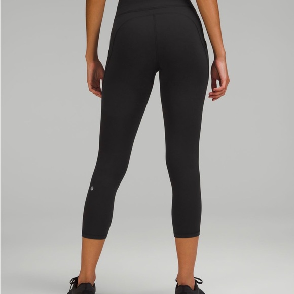 COPY - lululemon Invigorate Crop 23” - 4 - Black Leggings - Picture 2 of 7